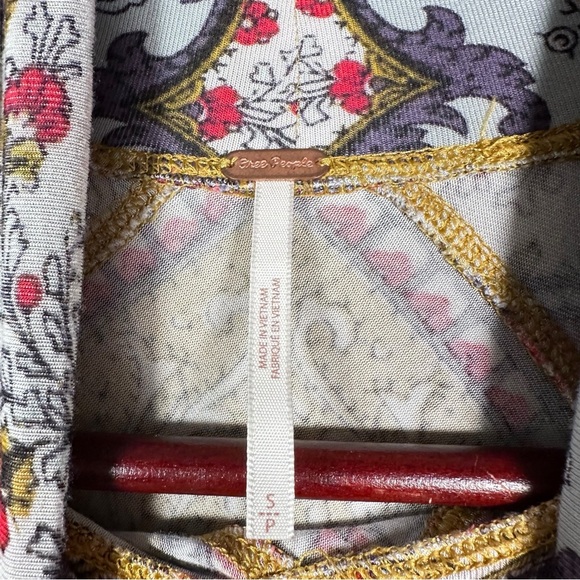 FREE PEOPLE Chase Me Tee Paisley Y2K Turtleneck - Picture 10 of 11